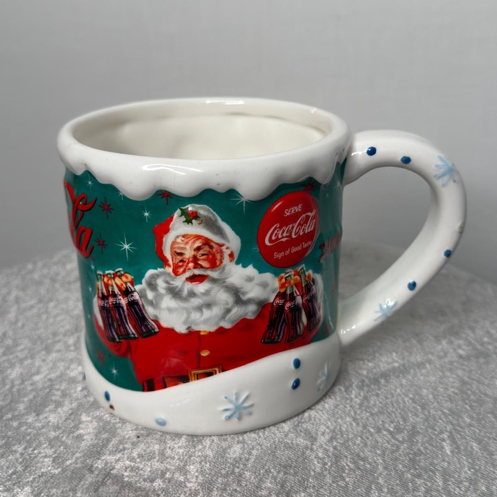 Vintage 2004 Coca-Cola Santa Christmas Mug – Decorative Holiday Collectible(F7)&